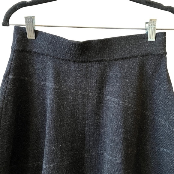 KRIMSON KLOVER MERINO 100% WOOL SKATER SKIRT SHORT FLARE PULL ON STRETCH BLK S - Picture 2 of 10